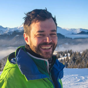 Dr Ben Atterton